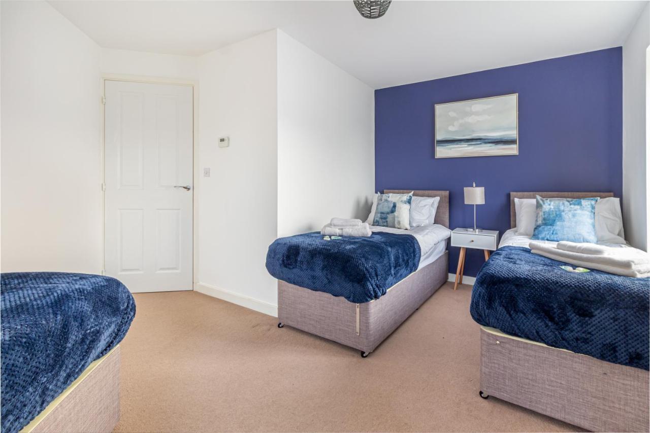 Liberty House - Perfect For Contractors - 2 Off-Road Parking Spaces Wolverhampton Eksteriør bilde